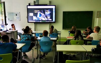 Handys  –  Technik für Erwachsene in Kinderhänden