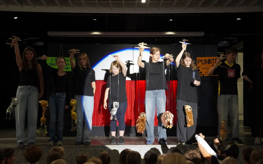 Kulturelle Vielfalt an der Wallburg-Realschule Eltmann: Ein bunter Sommer voller Musik, Theater und Fantasie