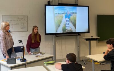 Vortrag über den Jakobsweg begeistert die Klasse 7b