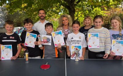 Heiße Ballwechsel und tolle Stimmung: Tischtennisturnier der 5. und 6. Klassen